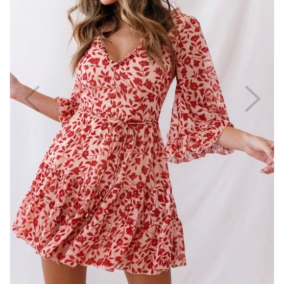 Maryanne Lace-Up Back Tea Dress Red - Picture 1 of 4